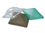Da forma plástica da pirâmide da claraboia da abóbada do policarbonato cor UV do espaço livre do revestimento