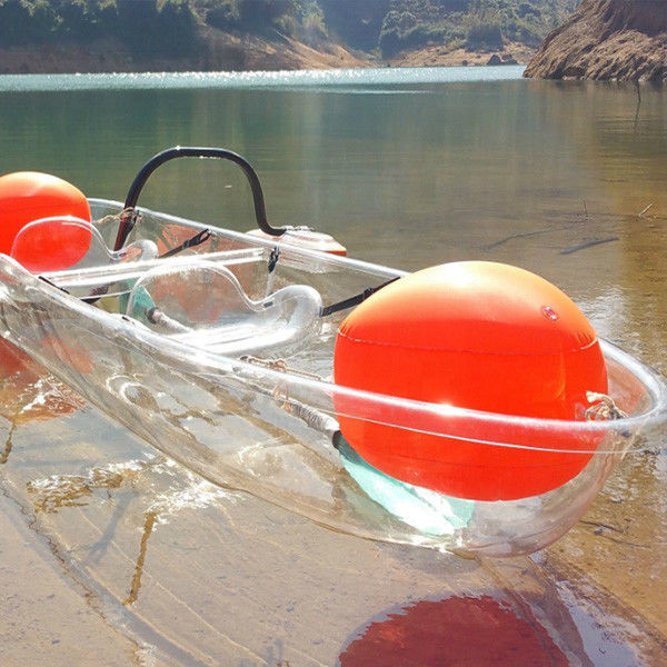 Barco de pesca pequeno da parte inferior lisa, barco de vidro do assoalho de 2 pedais com os flutuadores infláveis do ar